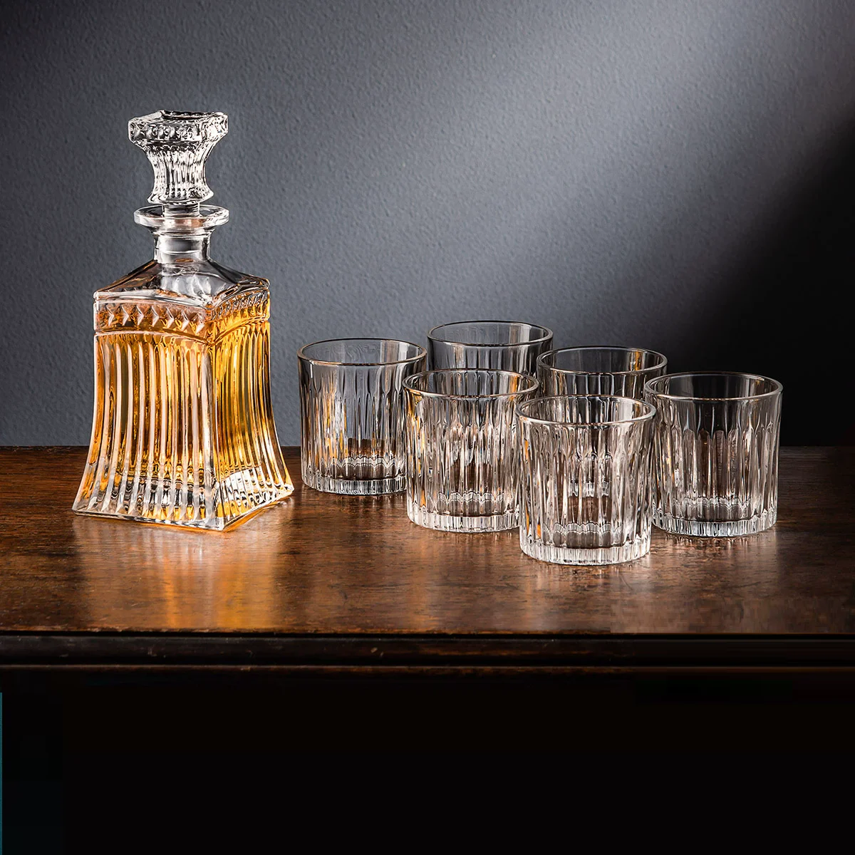Creative Large Crystal Wine Glasses Set Modern Whiskey Luxury Cocktail 6 Shot Glass Dispenser Glass Cup Brandy Carafe Gift