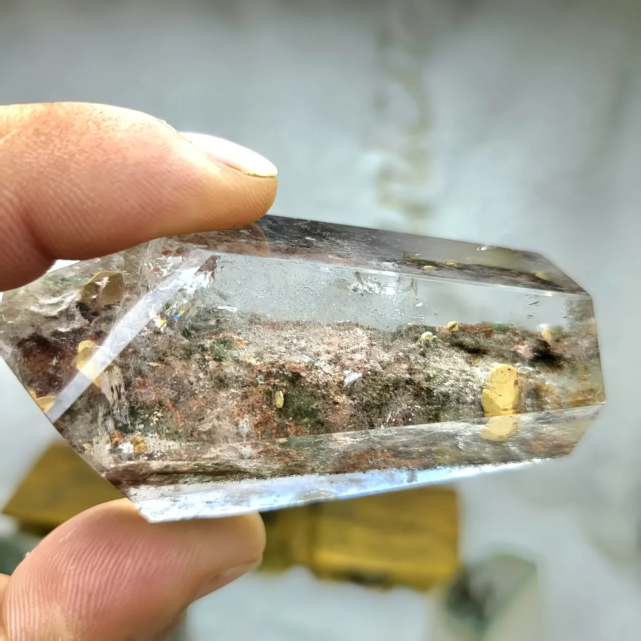 Natural Assorted Garden Crystal Phantom Quartz Soothing Crystal Decorative for Home Office or Bedroom Decor Geological Gifts