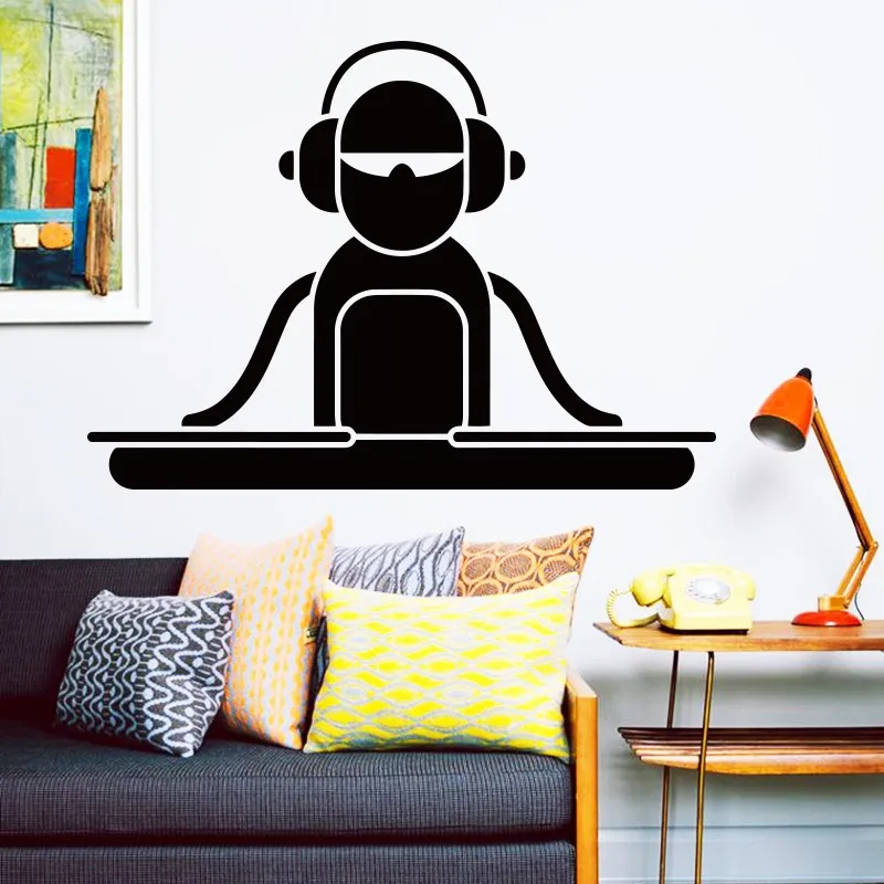 Art Design home decoration Vinyl cartoon DJ decks Wall Sticker removable house decor pop music headset beautiful decals in bar