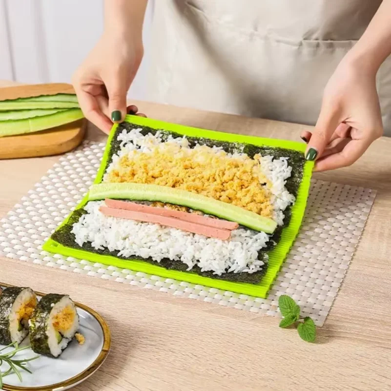 Reusable Silicone Sushi Roller Bamboo Pattern Hand Roll Mat, Easy Wash & Mildew Resistant Portable Sushi Making Kit