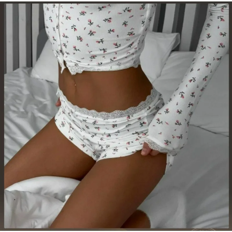 Cross-border Floral Print Set Low-cut Round-neck Tight Long-sleeved Top and Shorts Women's European American Home Wear Comfort