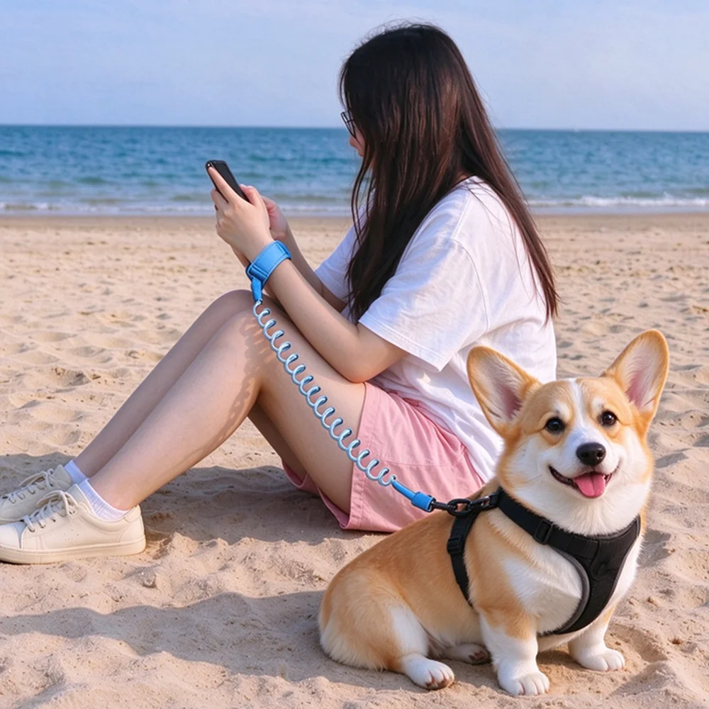 Automatic Extending Dog Leash Wrist Retractable Hands-Free Wearable Reflective Lead for Cats and Small Medium Dogs
