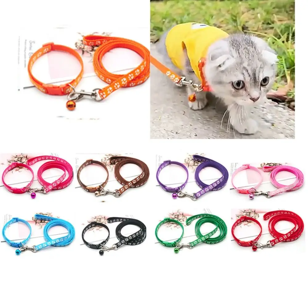Polyester Cat Harness and Leash Set Paw Pattern Colorful Pet Walking Vest Detachable with Bell Puppy Halter Dog Walking Outdoors