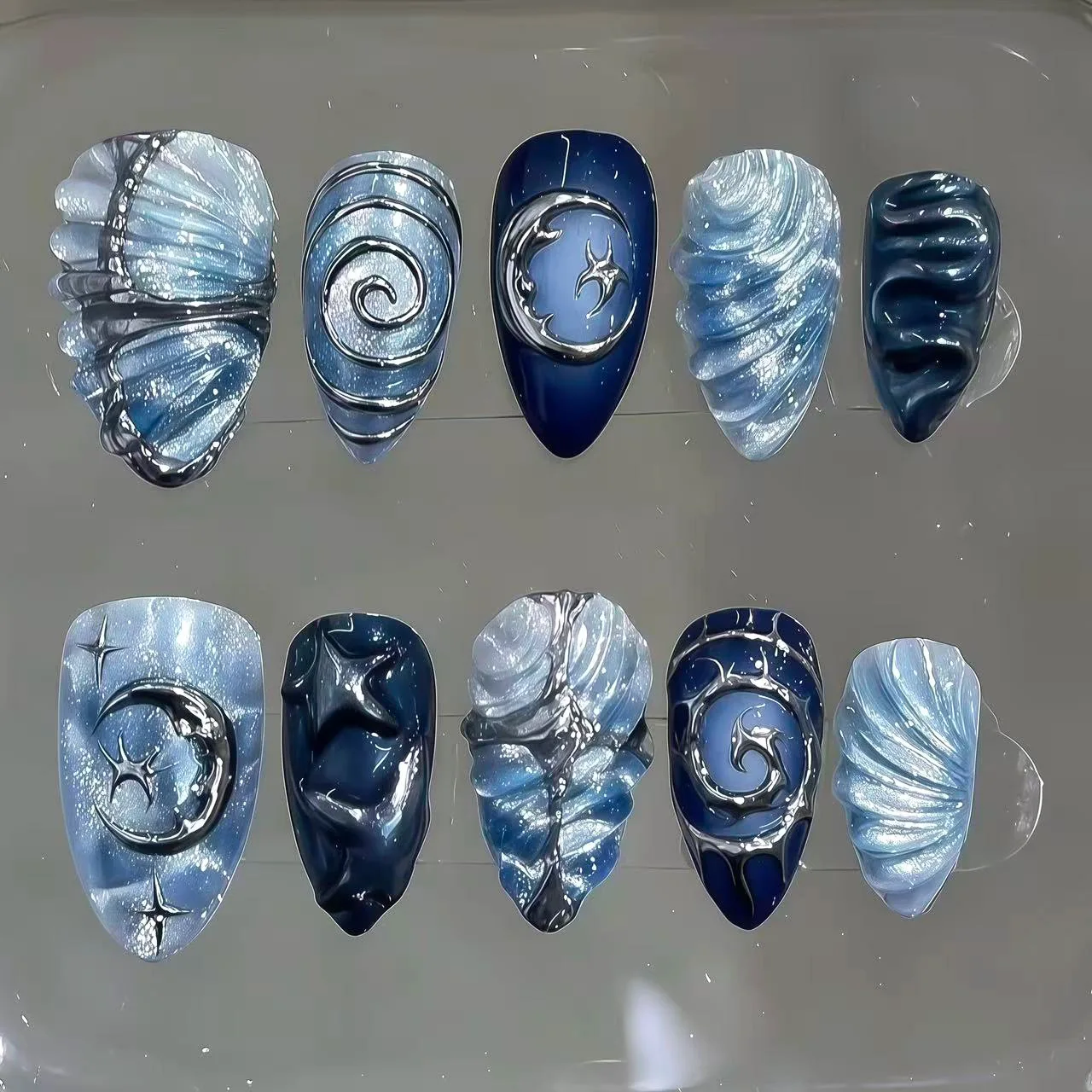 24pcs 3D Stereo Almond Press on Nails Blue Mermaid Shell Moon Star Swirl Silver Metal Line Design Fake Nail Y2K Ocean False Nail
