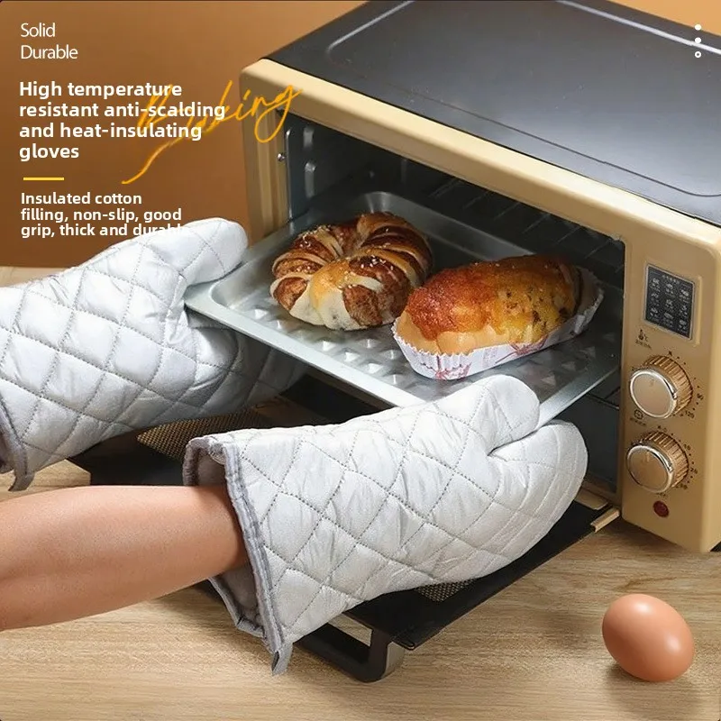Kitchen Insulation Gloves, High Temperature Resistant and Anti-Scalding Microwave Oven Special Non-Slip Thickened baking Durable