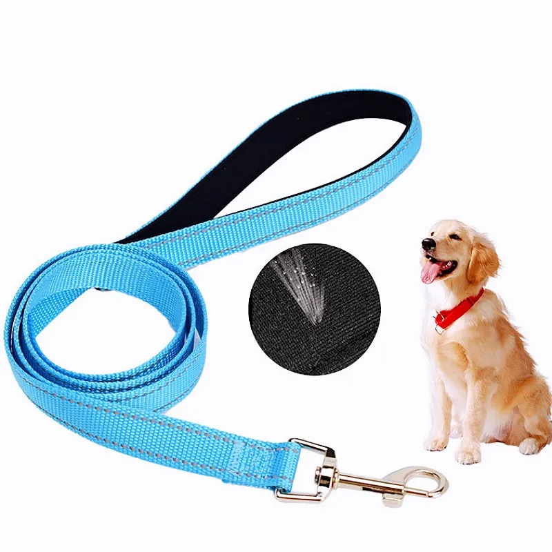 Dog Leash Reflective Dogs Chain 150cm Comfortable Handle Leash for Dog Walking Nylon Rope Dogs Leashes Pet Walker Pet Supplies