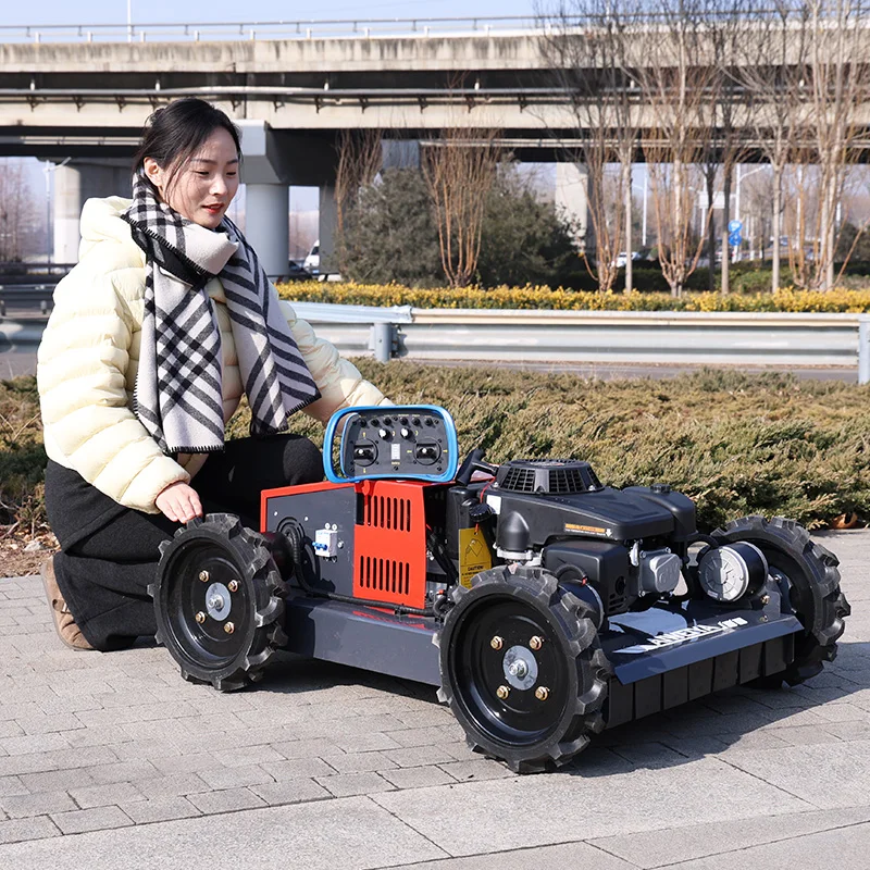 Customized Hot Sale Mini Crawler Grass Cutter Mini Remote Control Lawn Mower Grass Blade Robot Riding lawn mowers