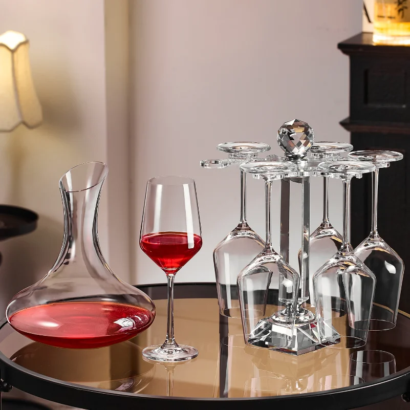 Transparent red wine glasssetwithaslantedU-shaped decanter and diamond-shapedcupholder, simple style home-use red wine glass set