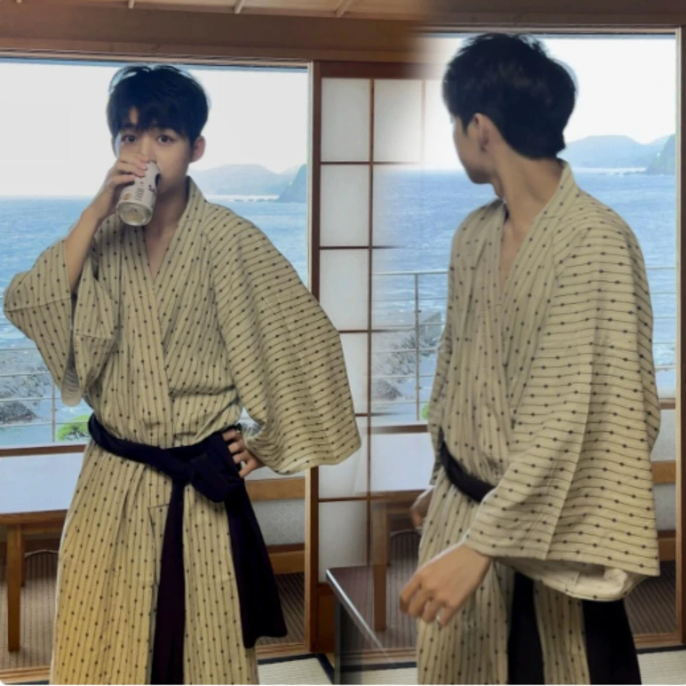 Traditional Samurai Kimono Yukata Robe for Men, Vintage Japanese Outfit, Cosplay Costume for Portrait Shooting & Stage Wear
