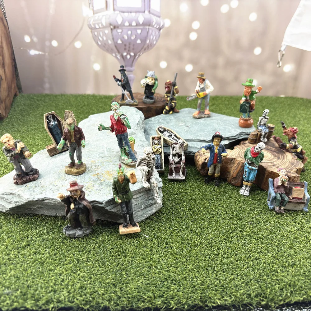 Sand Table Sculpture Miniature Mini Figures Gothic Mini Decor Resin Scene Model Haunted Ornament