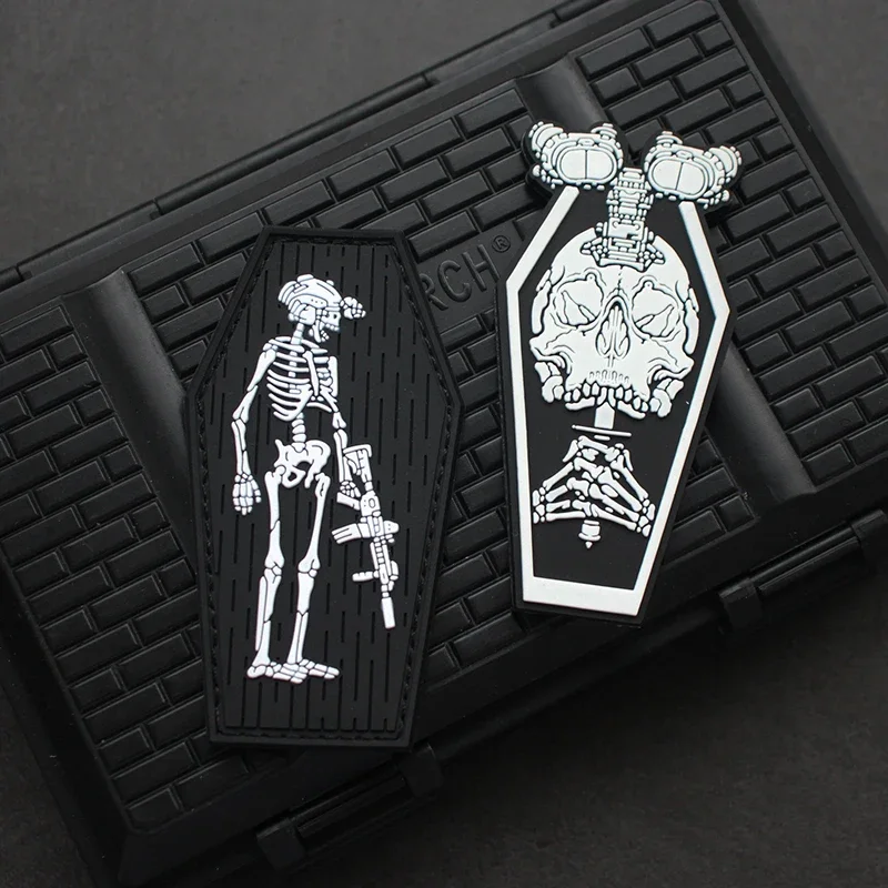Luminous Emblem Skull PVC Morale Badge CLEARED.HOT Hook&Loop Tactical Patches for Backpack ,Military Armband Helmet Sticker