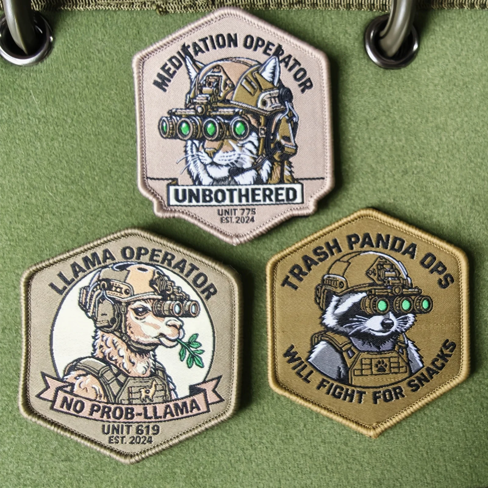 1Pc / 3Pcs set Animal Operator Tactical Morale Patch Llama Raccoon Cat Hook & Loop Patches for Backpack Vest Military Gear