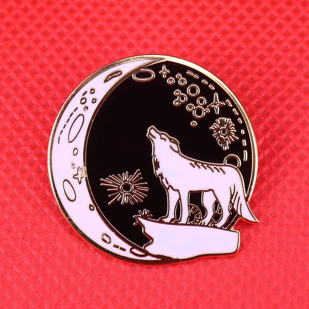 Galaxy wolf enamel pin day and night brooch starry sky howling wolf badge sun moon pins celestial witchy animal jewelry gifts