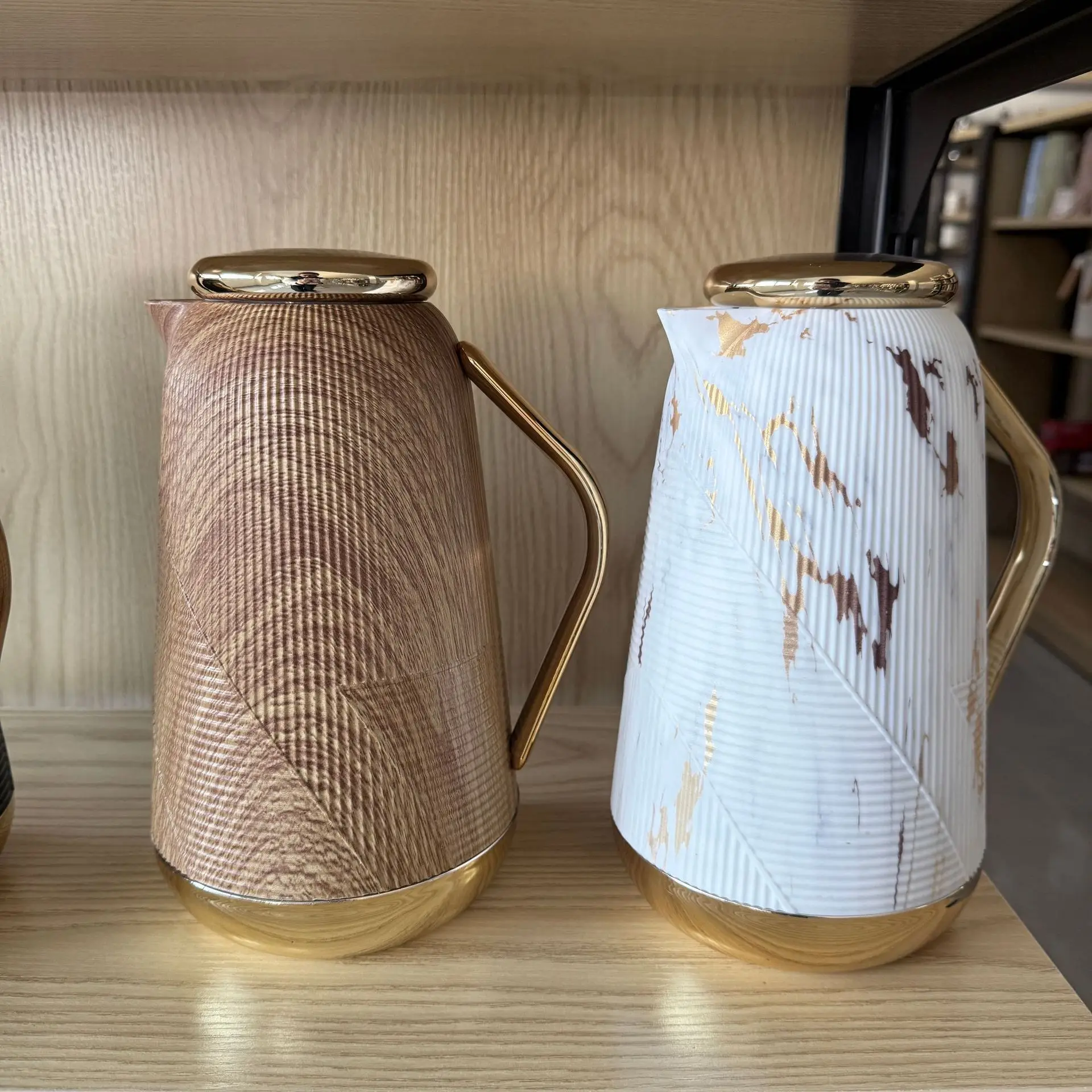 Light Luxury Modern Simplicity Gold-plated Bottle Striped Glass Thermos Household Large Capacity Thermal Insulation Kettle