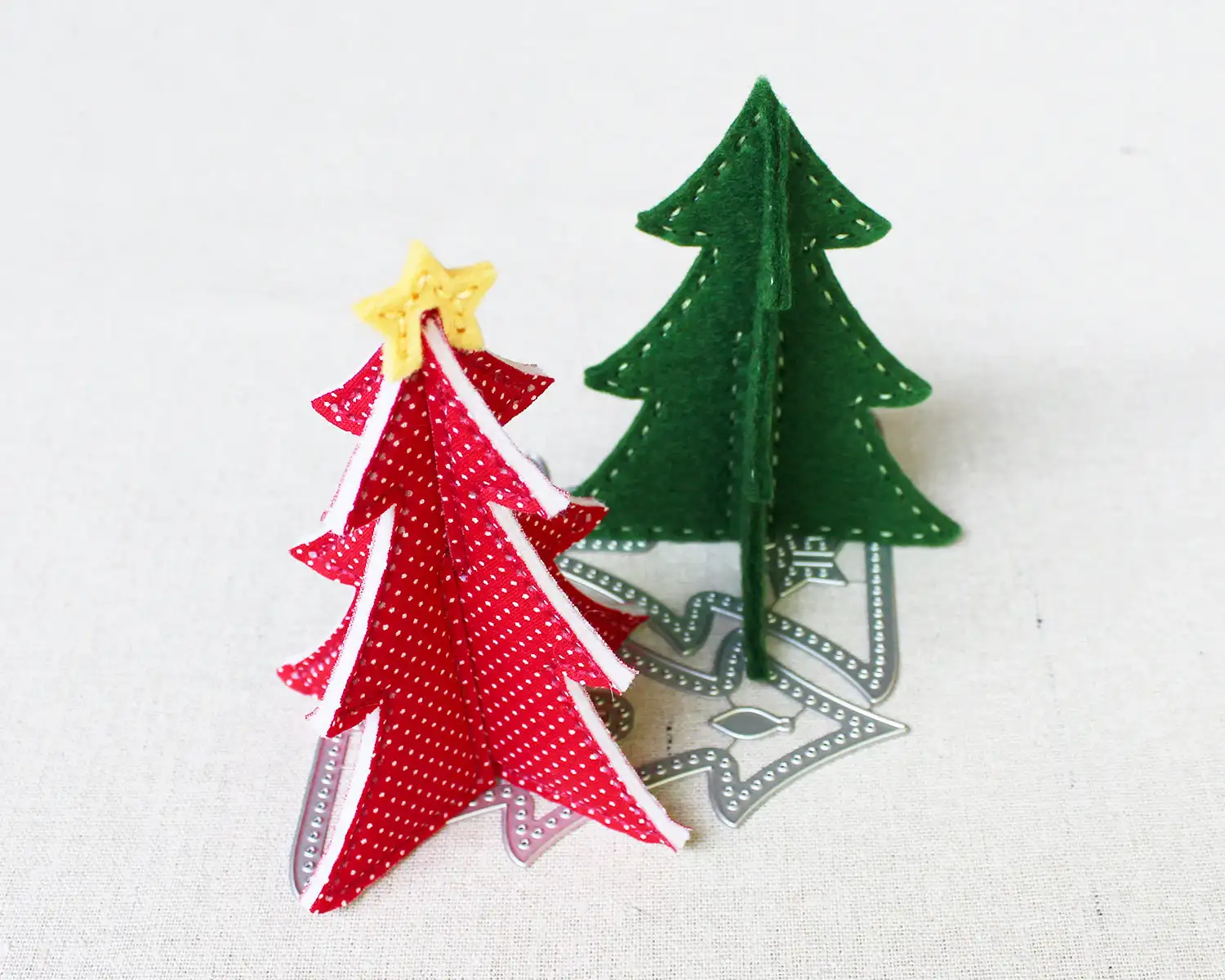 July 2026 New Christmas Tabletop Tree Santa Delivery Metal Cutting Dies For DIY Decorating Scrapbook Card Embossing Felt Dies