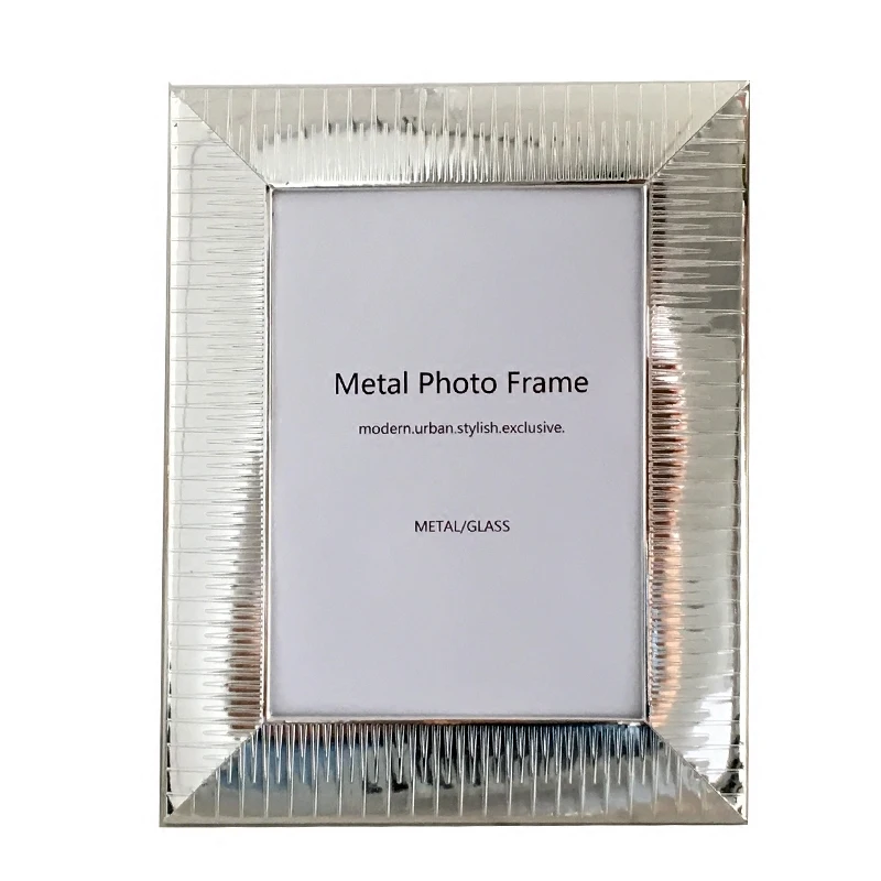 European Style Minimalist Modern Metal Photo Frame, Table Hanging and Wall Hanging, Creative Picture Frame