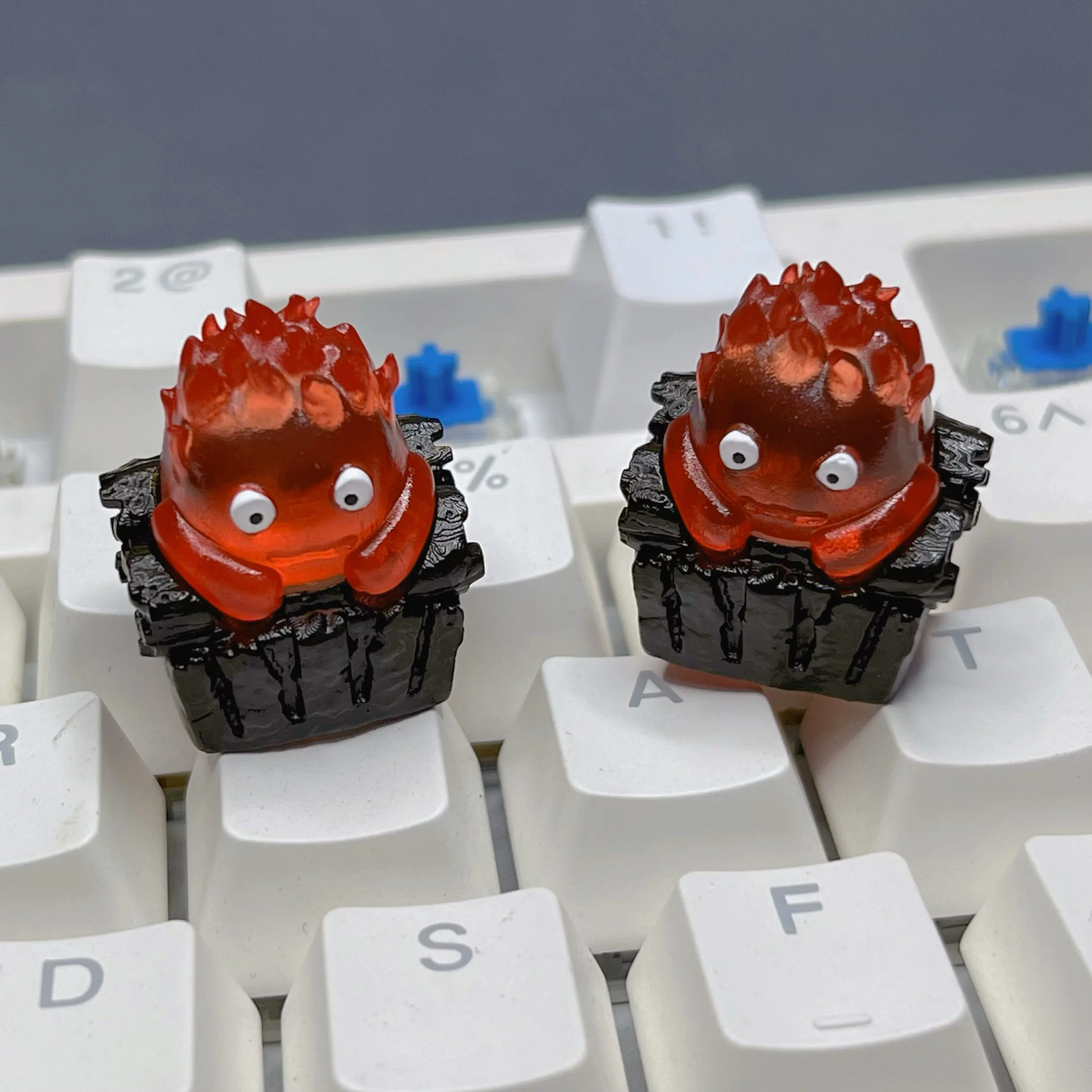 1piece Calcifer Harbin Castle Anime Theme Keycaps Personalized Resin Mechanical Keyboard Keycap for Keyboard PC Gifts [In Stock]