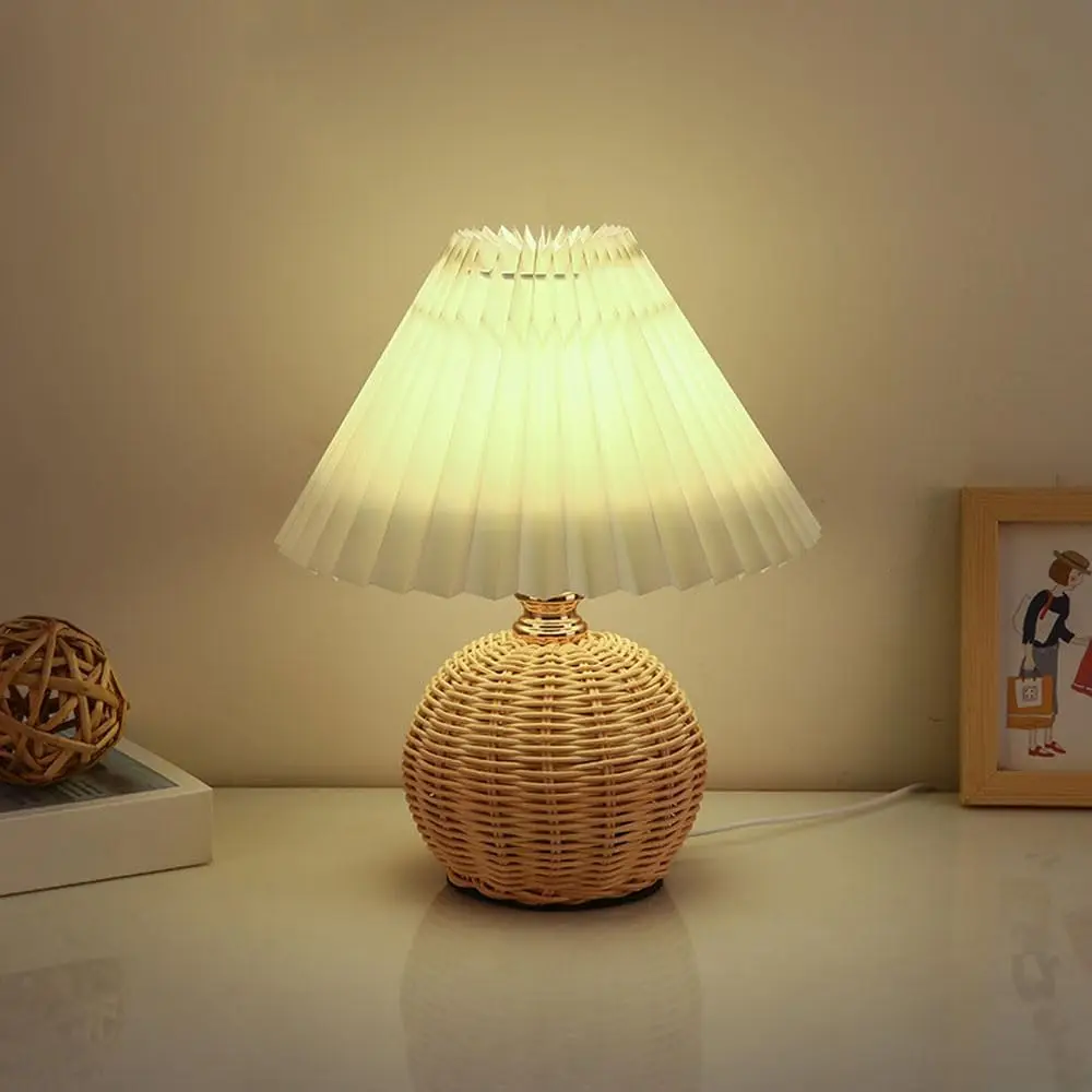SCKDAY LED Pleated Table Lamp Rattan Base Retro Nightstand Light USB Vintage Bedside Desk Lamp for Bedroom Read Study Home Decor
