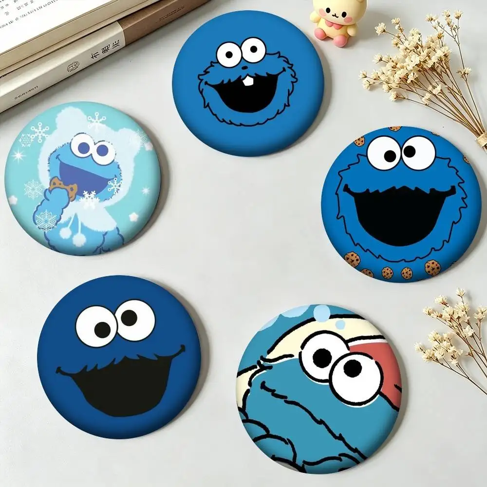 C-Cute Cookie Monster Blue Fluffy 25mm 32mm 44mm 58mm 75mm Brooches Badges Pins for Accessories Gift