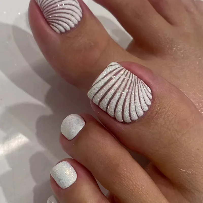 24pcs Shell Pattern Toenails Fine Glitter Press-On Nail Short Square Toenail for Women&Girl Removable Toe Nail Tips Nail Sticker