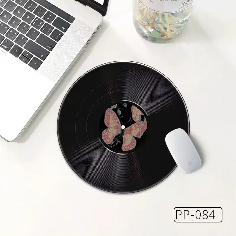 Small Vintage Vinyl Record Round Mouse Pad Non-Slip Rubber Sole Waterproof Design Office Games Universal Computer Desk Rug 20*20