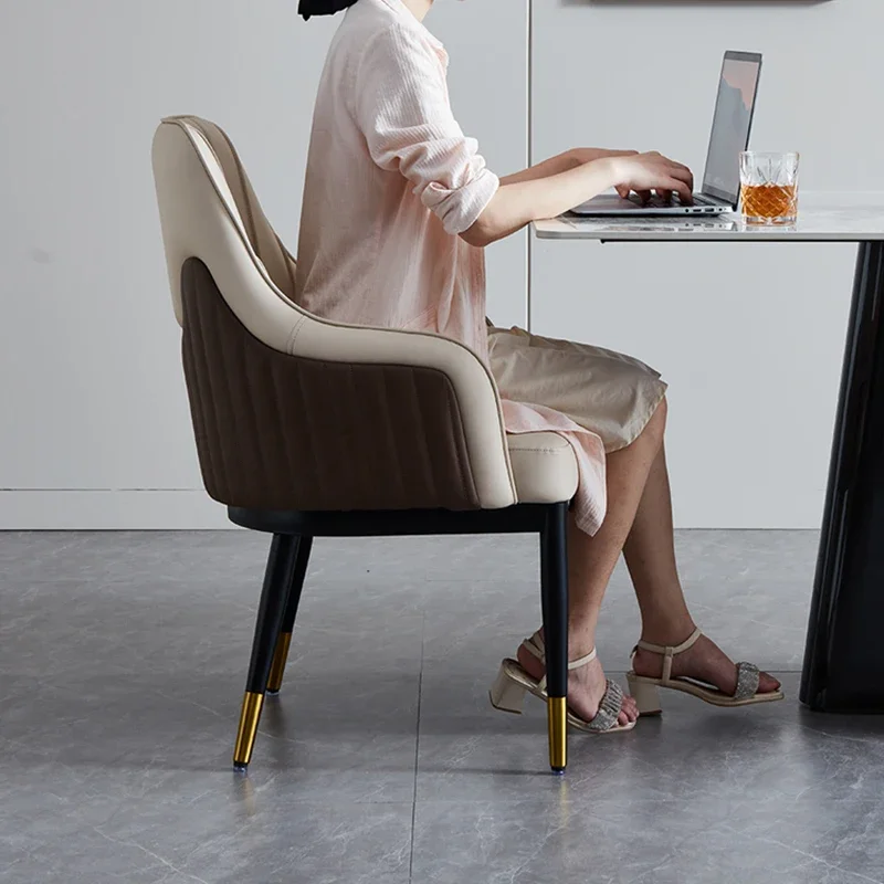 Throne Stool Dining Chairs Kitchen Gaming Makeup Bedroom Designer Accent Barber Dining Chairs Minimalist Silla Lounge Furniture