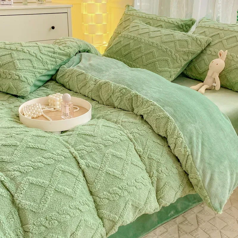 Solid Color Comforter Cover Blanket  Taffel Velvet Duvet Cover for Winter Super Warm Soft Covers for Double Beds NO Pillowcase