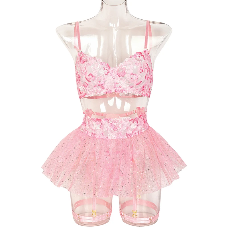 Romantic Pink Underwear Set Embroidered Flowers Perspective Lace Lingerie Intimate Female Bra and Panty 3piece Set Aestheticism