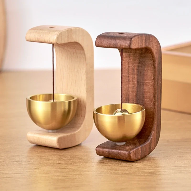 Magnetic Wood Doorbell Chime Hanging Wooden Wind Chimes Copper Bell Walnut Windbell Doorbells Vintage Door Bell Home Decorations
