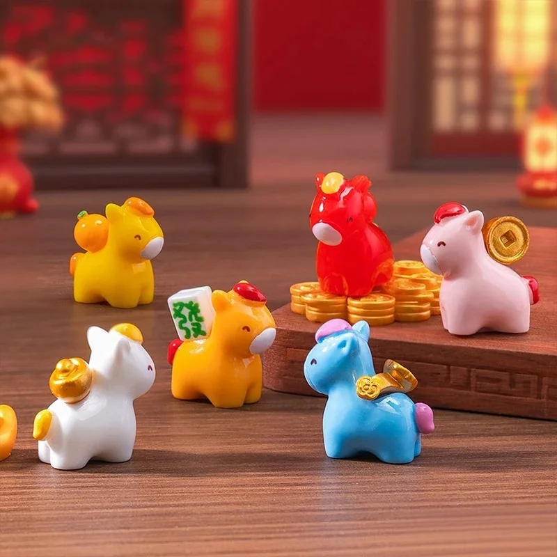 2026 Chinese New Year Mini Horse Figurine Cute Lucky Zodiac Decor DIY Office Desktop Car Interior Accessories