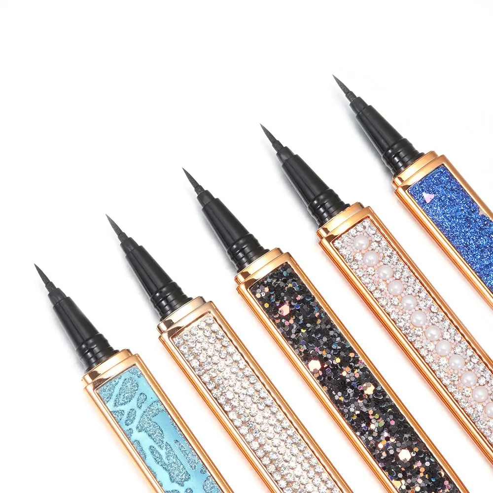 Makeup Tool Long-lasting Waterproof Easy to use No Glue Magnetic Needed Self-adhesive Magic Eyeliner 2 in 1 Lash Glue Liner Pen