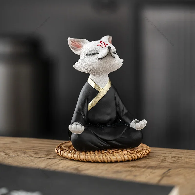 ​​Nordic White Nine-Tailed Figurines Fox Luxury Resin Sculpture Office Desk Car Zen Decor Unique Mini Home Decor Gift FYFM​​