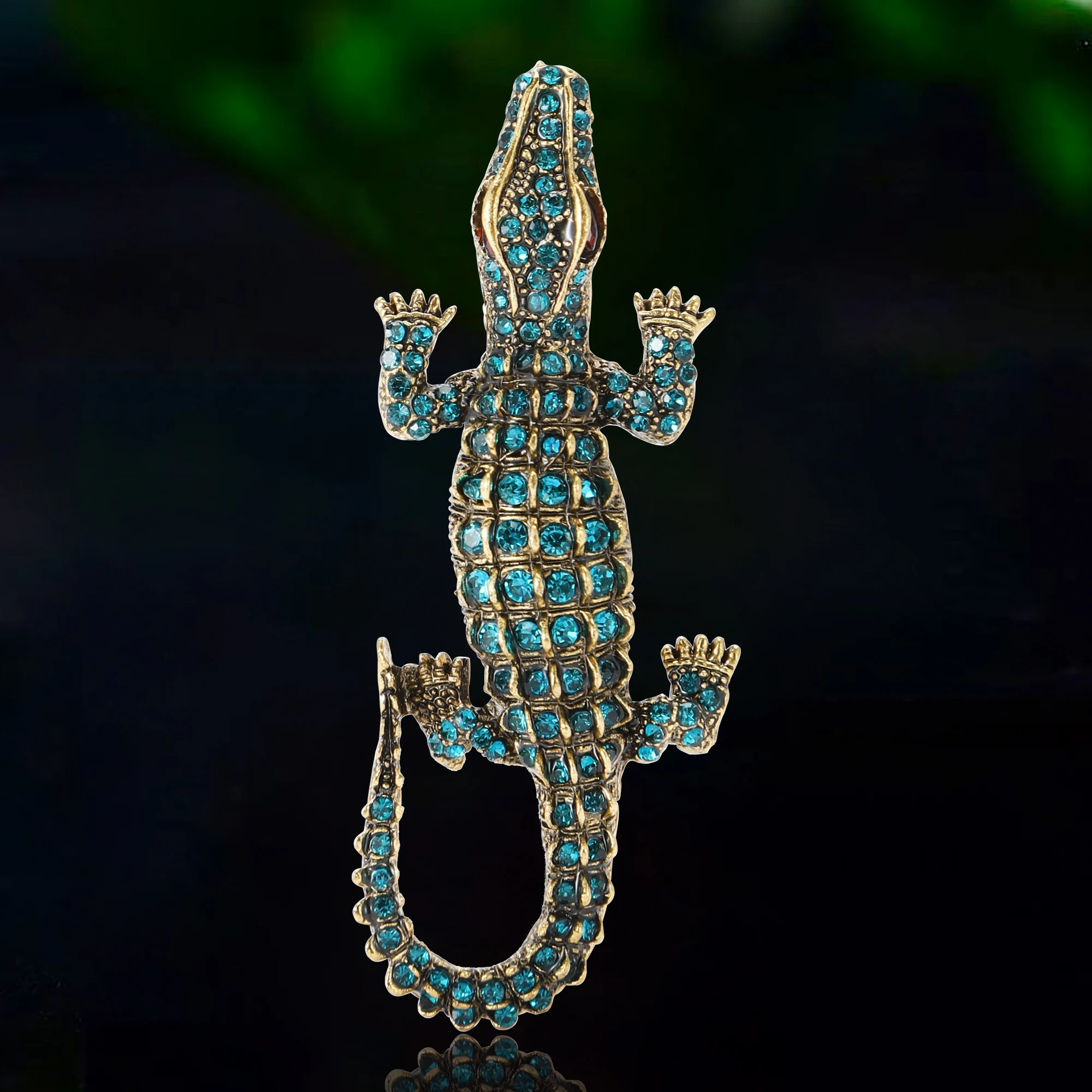 Luxury Rhinestone Crocodile Brooches for Women Aquatic Animal Pins Event Party Gifts New Backpack Decoration Clothes Accessories
