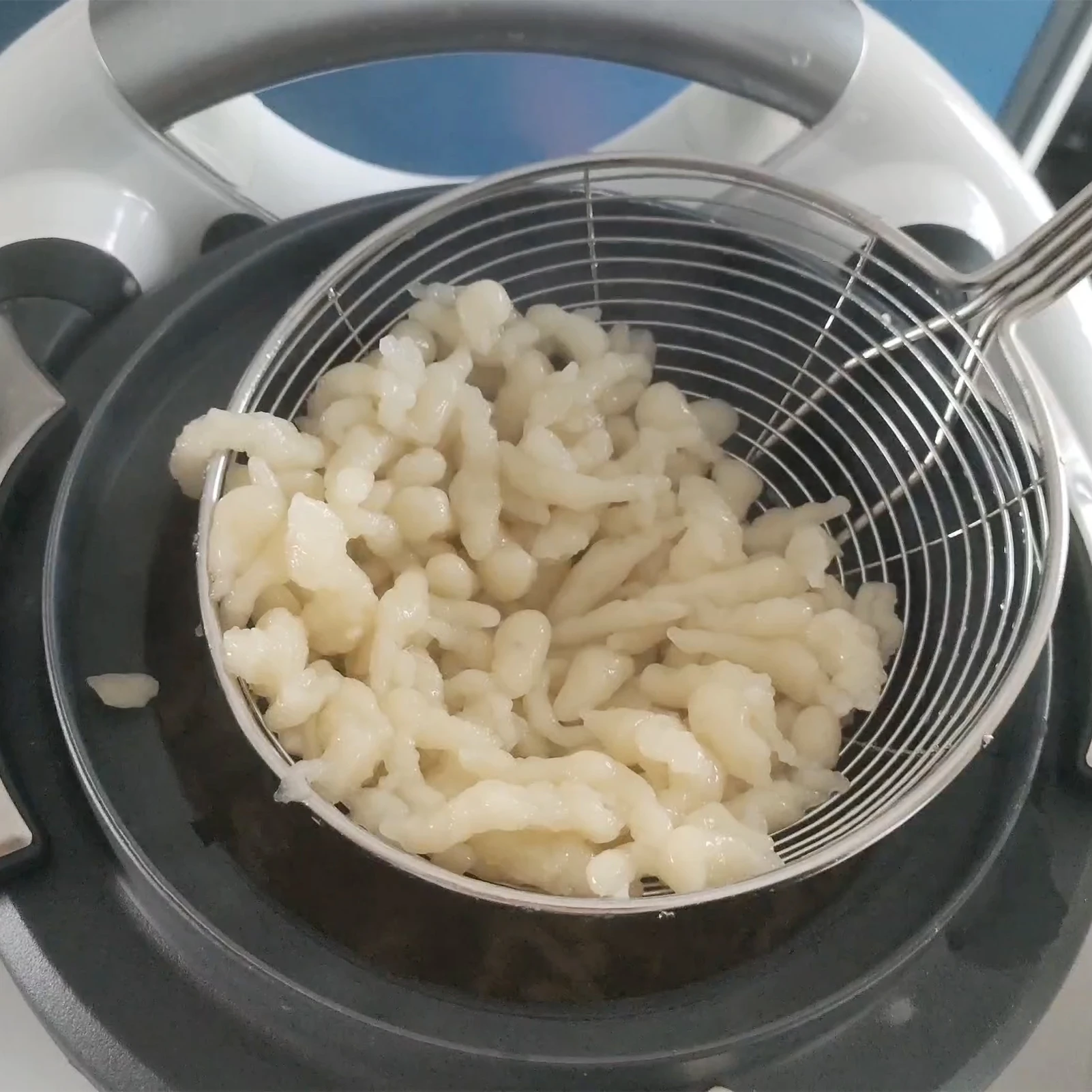 Spaetzle Sieve Lid For Thermomix Tm5 TM6 Batter Funnel Sifter German Egg Noodles Maker Food Processor German Soft Dumplings