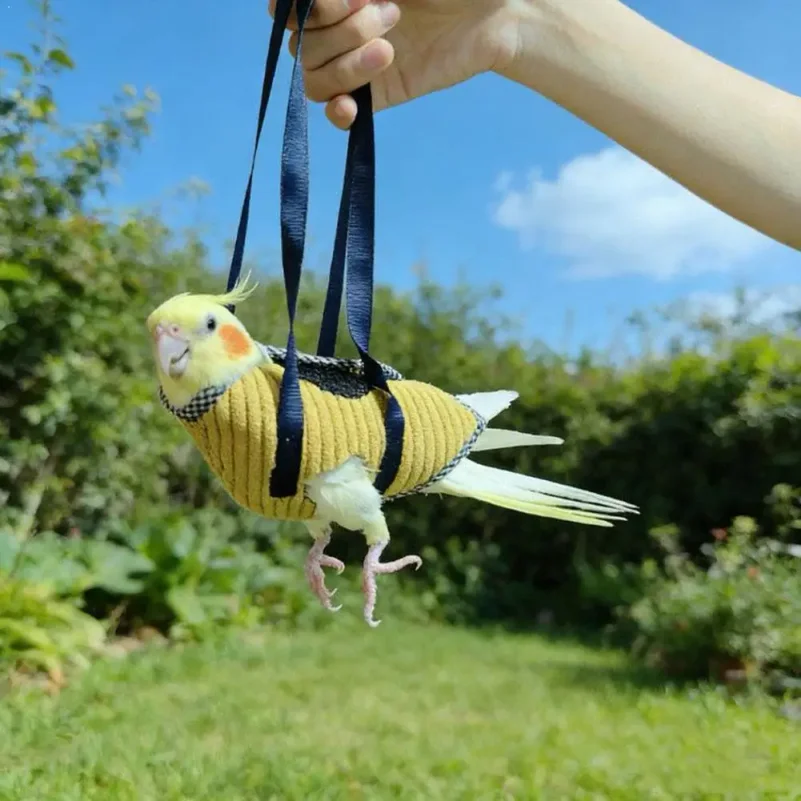 Portable Sleeping Bag Soft Windproof Parrot Outing Bag Lightweight Pet Parrot Clothes Accessories For Parrots