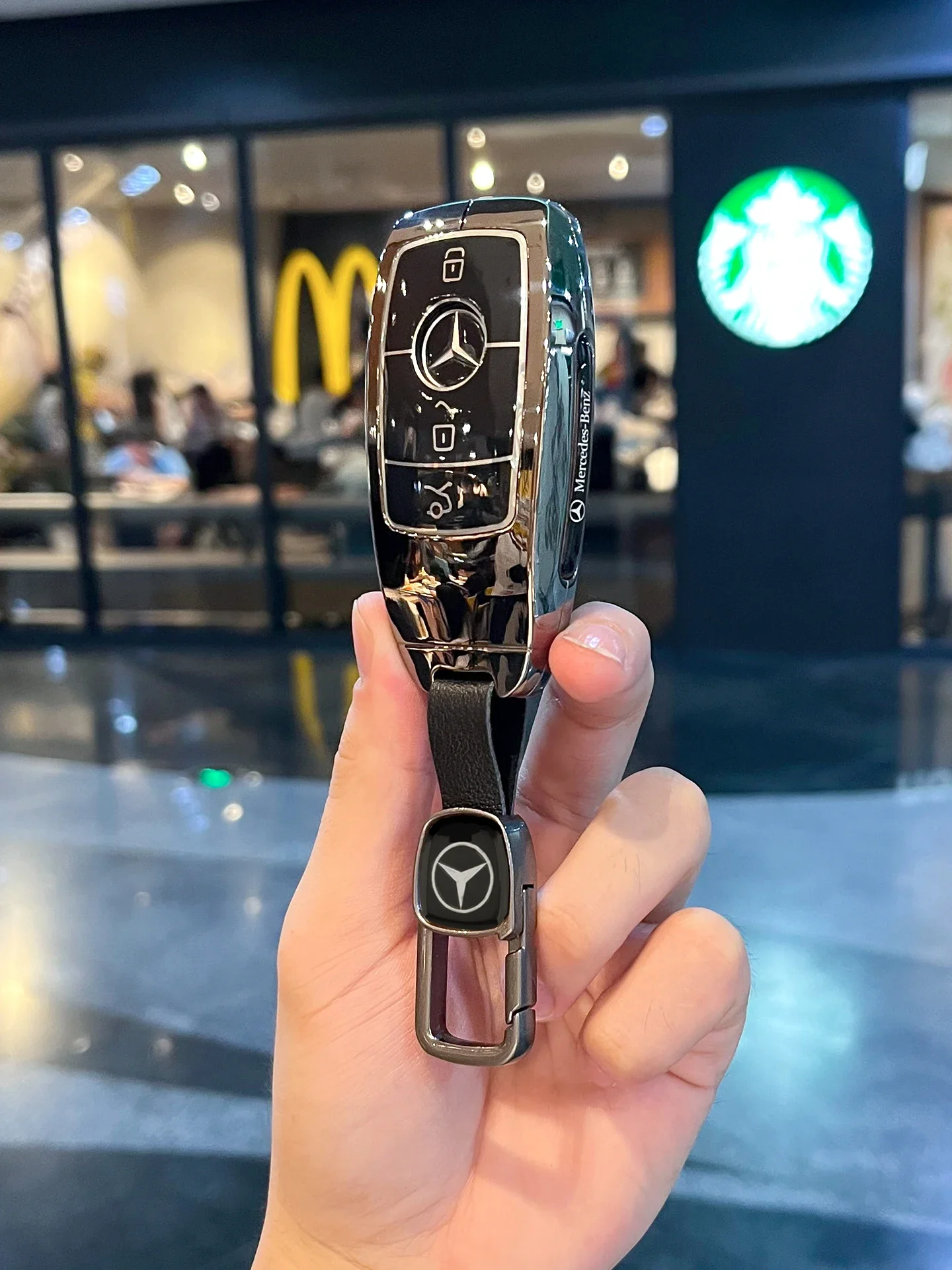Leather Case for Mercedes Benz E C S GLC Class E200 E400 E63 W213 S550 S560 C260 Smart Remote Car Key Case Cover Accessories