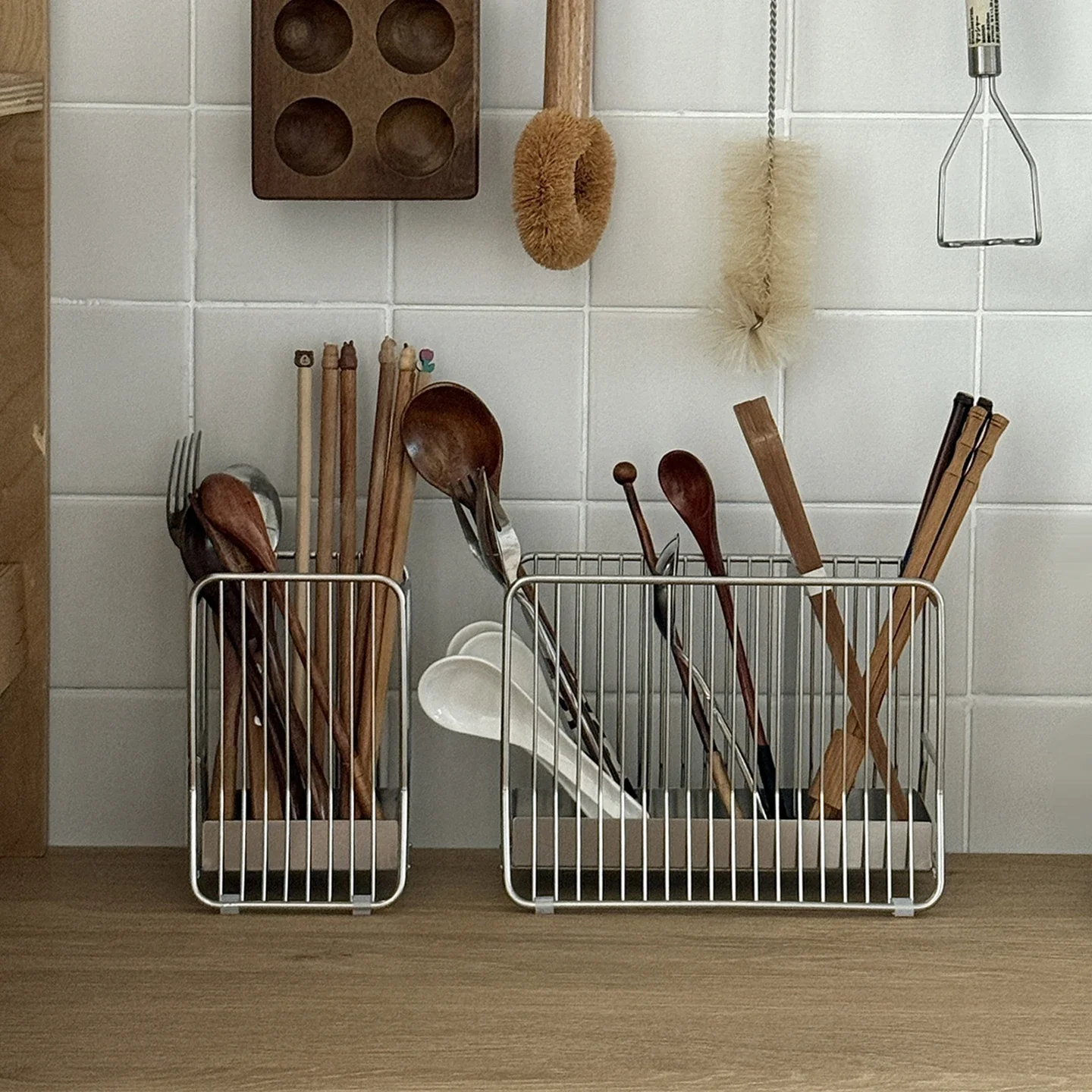 Wall-Mounted 304 Stainless Steel Chopsticks Holder Kitchen Utensil Basket Spoon Knife Fork Rack Dining Accessories Storage Tube