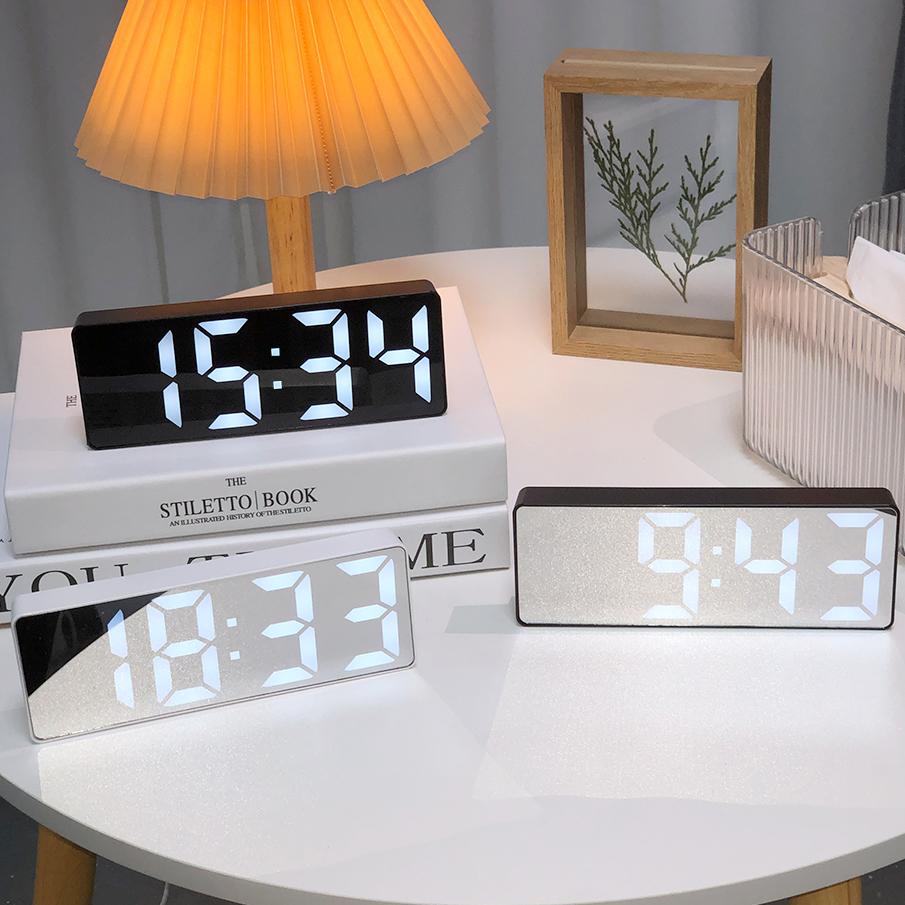 Despertador De Mesa Com Espelho LED | Display Digital Snooze Luz Noturna
