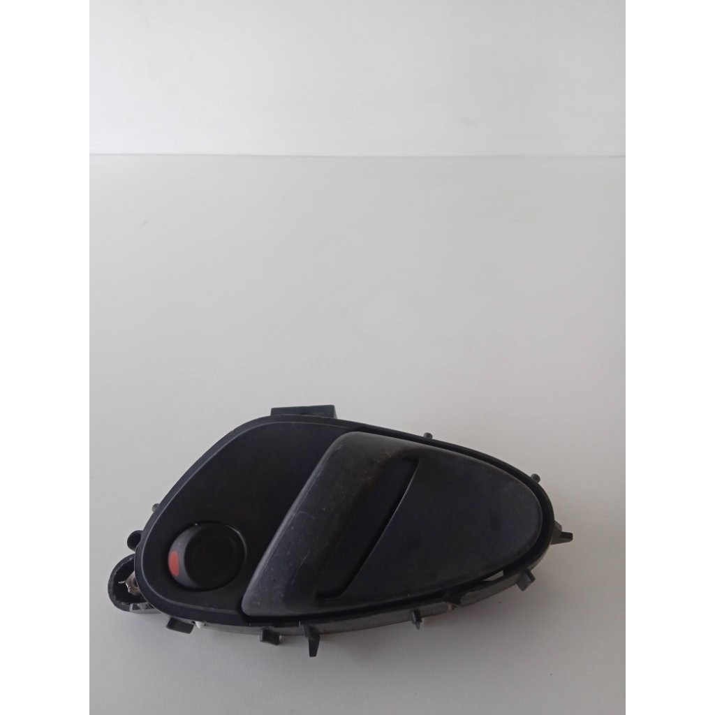 Maçaneta Int Dianteira Esquerda Citroen Xsara 98-00