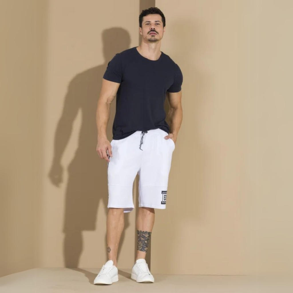Bermuda Masculina De Moletom Cargo Camuflada Com Elástico Na Cintura Estampa Floral E Lisa Premium