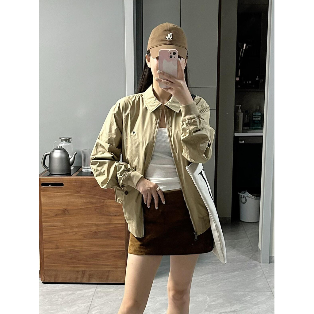 Autumn and winter vintage retro embroidered couple's jacket for women, waterproof, with a turn-down collar and zipper