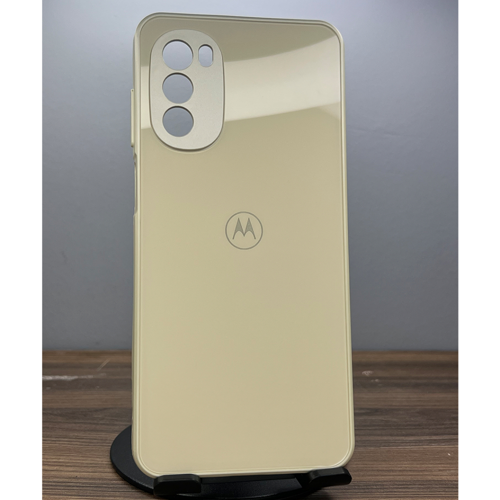 Capa Capinha Moto G52 | G82 Acrílica Aveludada com Proteção Total de Câmera Premium Para Celular Smartphone
