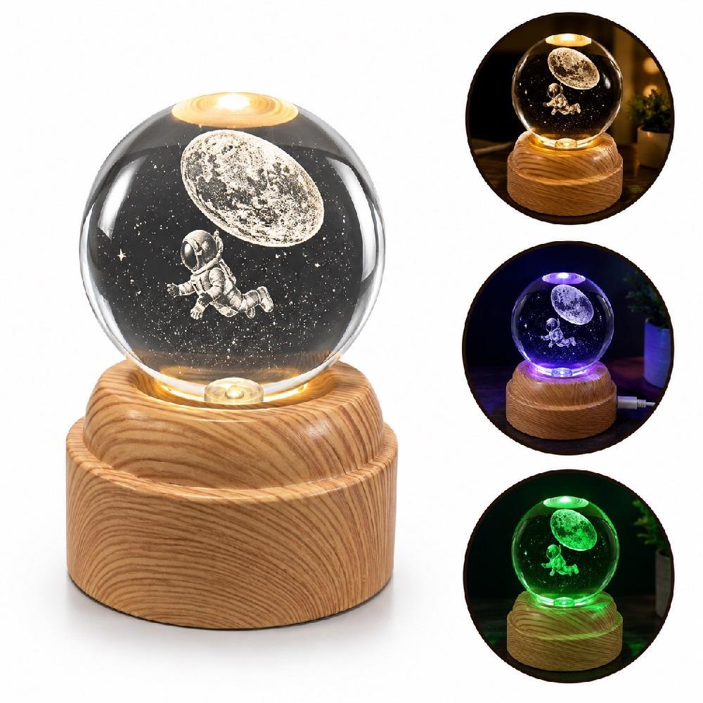 LUMINARIA INFANTIL LED 7 CORES RGB GIRATORIA GLOBO ASTRONAUTA 3D ABAJUR DE MESA ESFERA MADEIRA DECORATIVO CEU ESTRELA BA