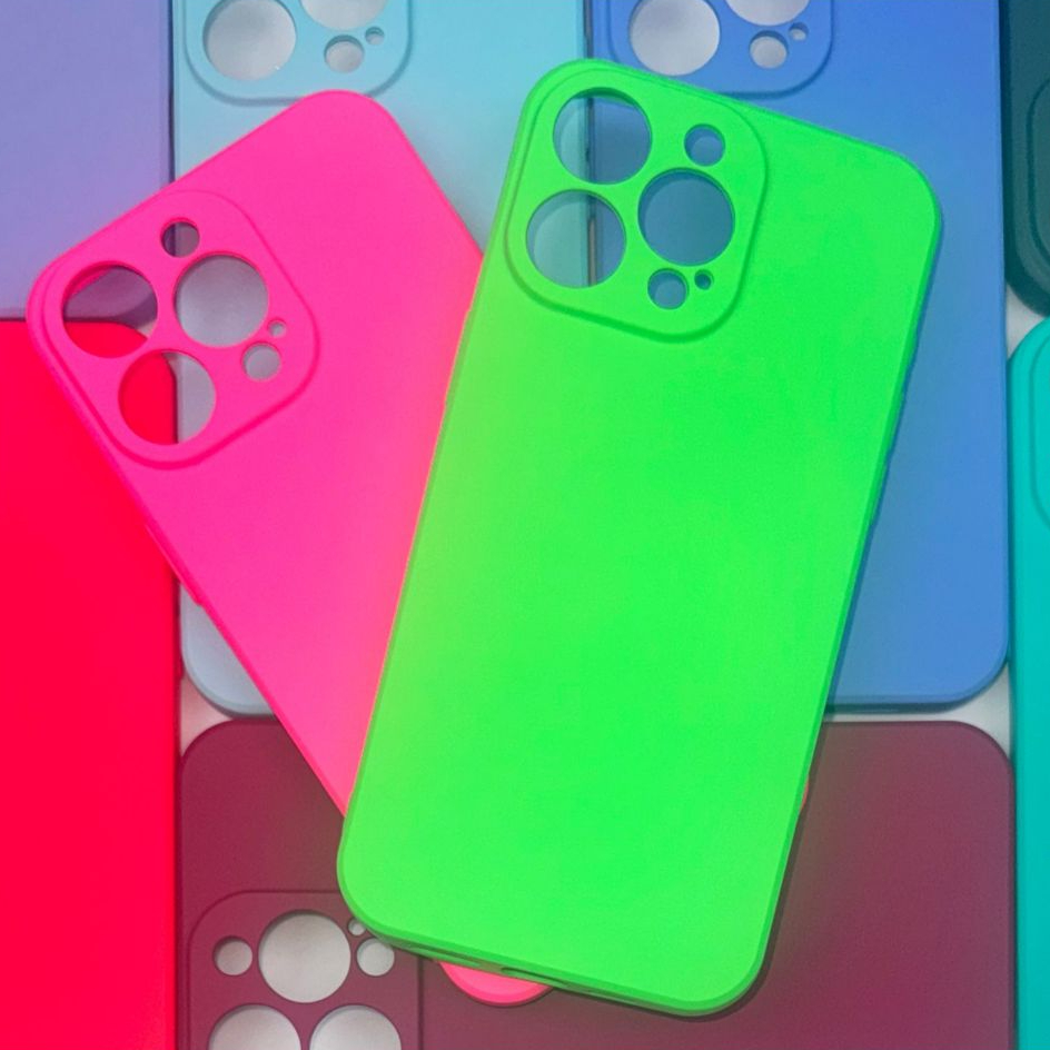 Capa para iPhone 16 Pro Max Silicone Proteção de Câmera Interior Aveludado Macia TPU Premium