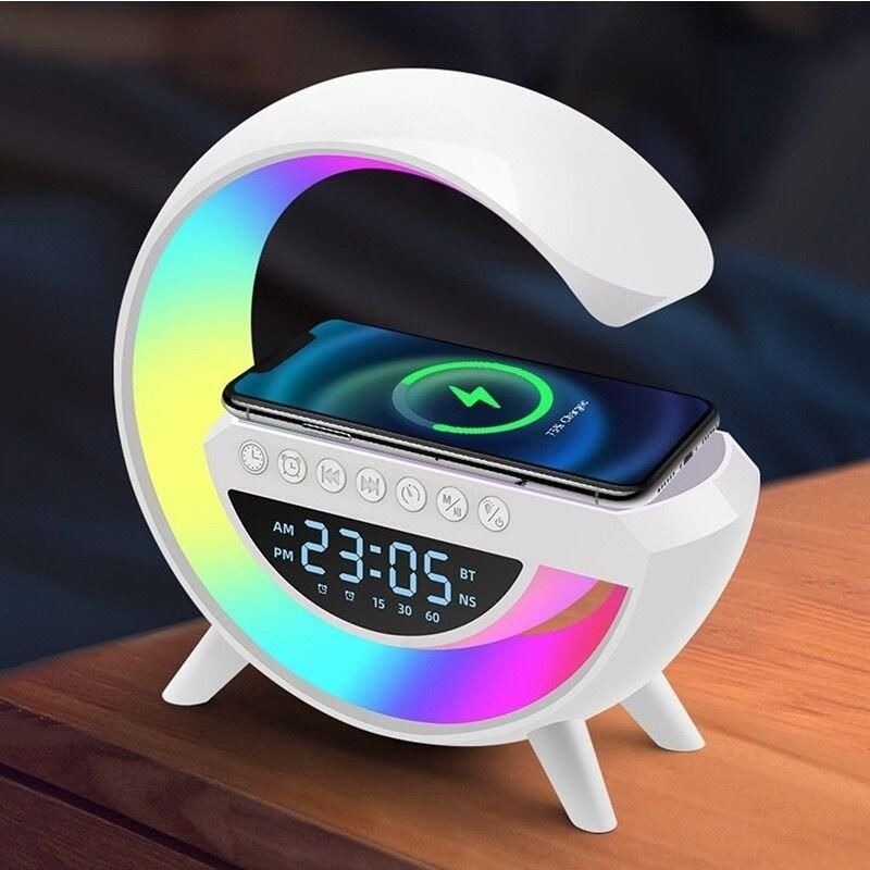 Luminária RGB com Relógio e Caixa de Som G-Speaker + Carregamento Sem Fio – Design Moderno