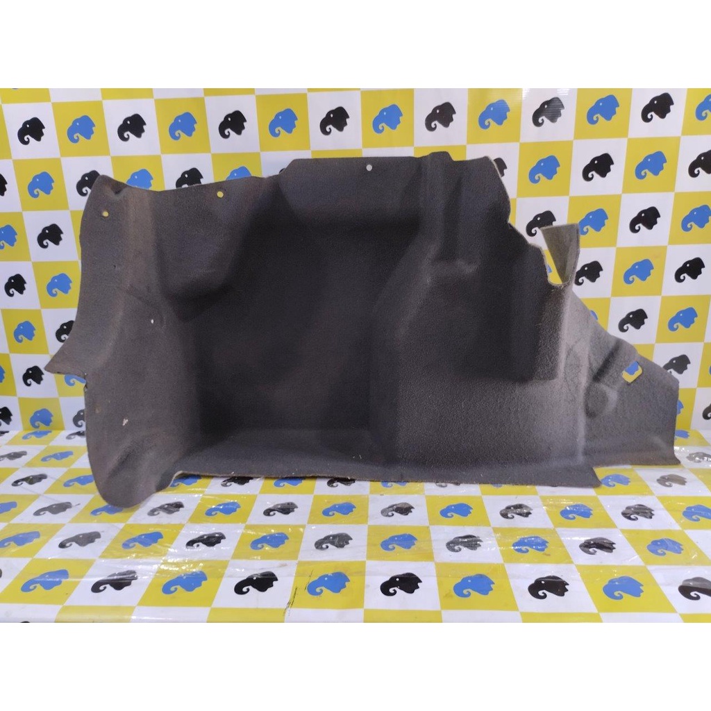 Forro Lateral Esquerdo do Porta Malas Ford Ka Sedan 2019