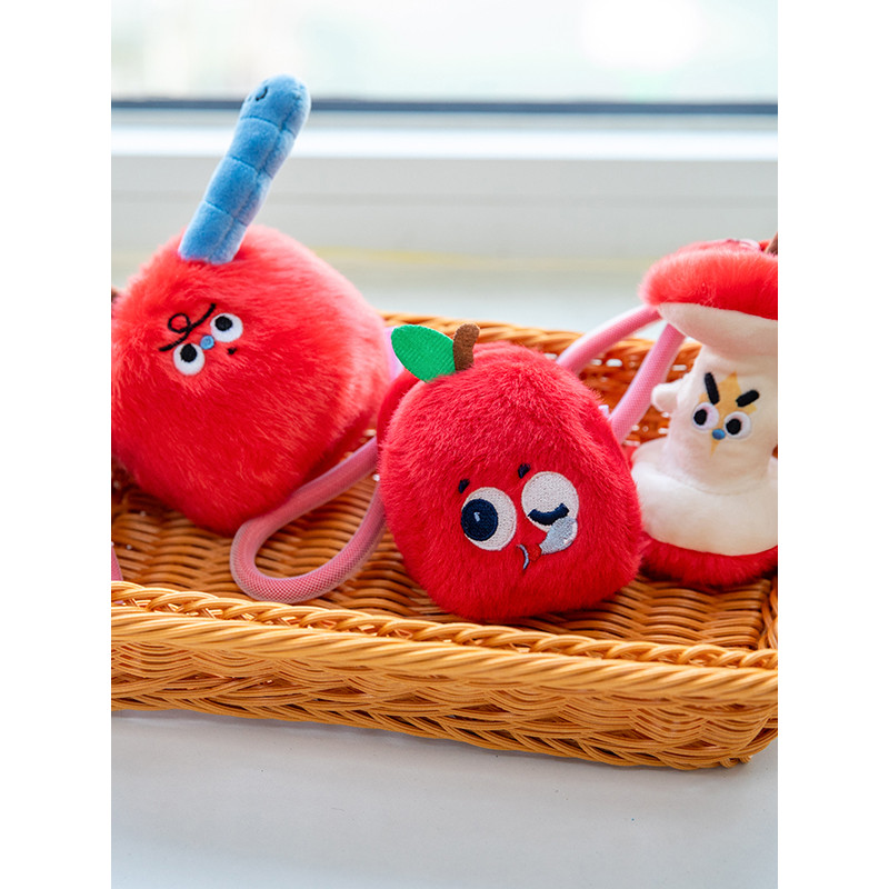 Engraçado longo Worm Apple núcleo brinquedo de pelúcia pingente saco pingente chaveiro feio bonito moeda bolsa pendurado
