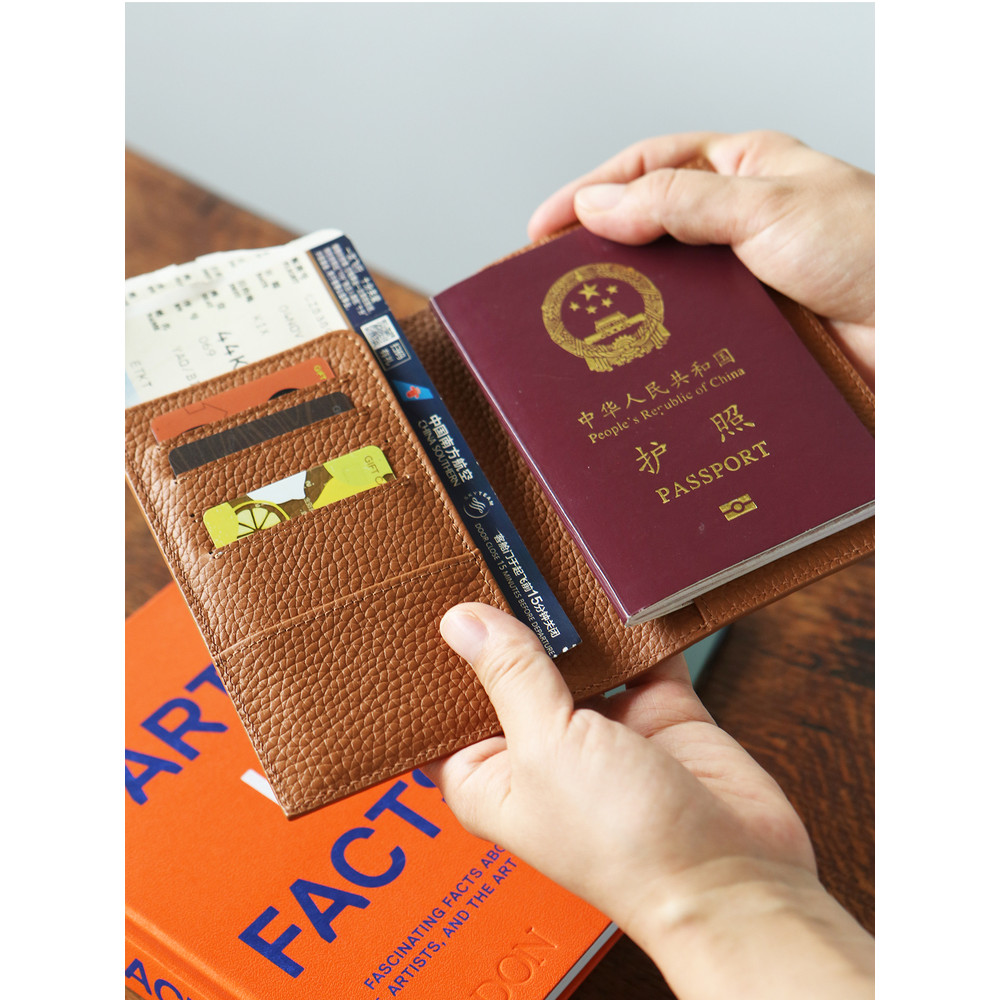 Sainkho sainkho bolsa de passaporte de couro simples primeira camada bolsa de documentos de couro no exterior porta-cart