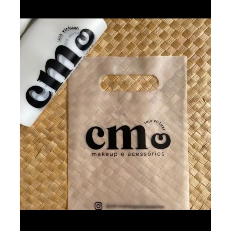 sacola alça vazada 16x20 c/100 unidades personalizada com a sua logo