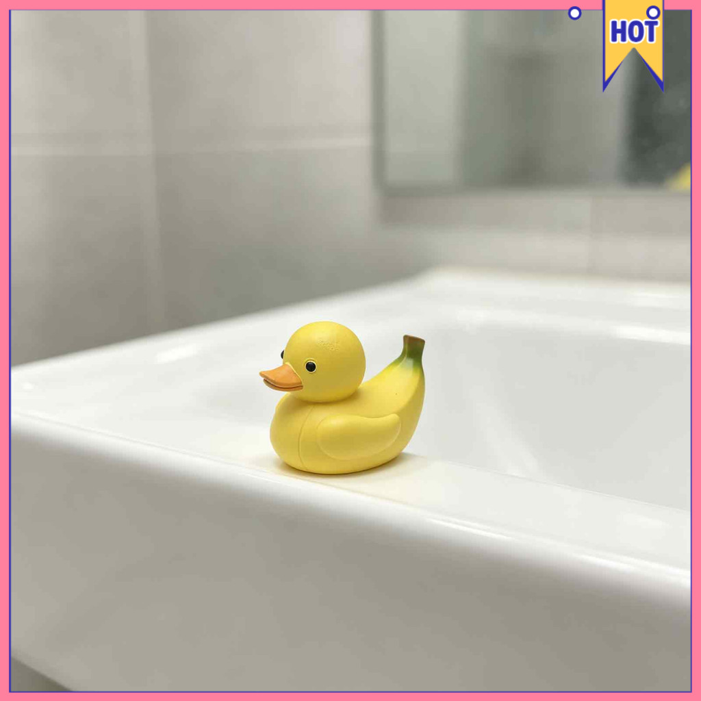 Adorable Fruit Duck Figurine Resin Mini Sculpture – Apple Strawberry Peach Banana Design Desk Decor for Car Dashboard